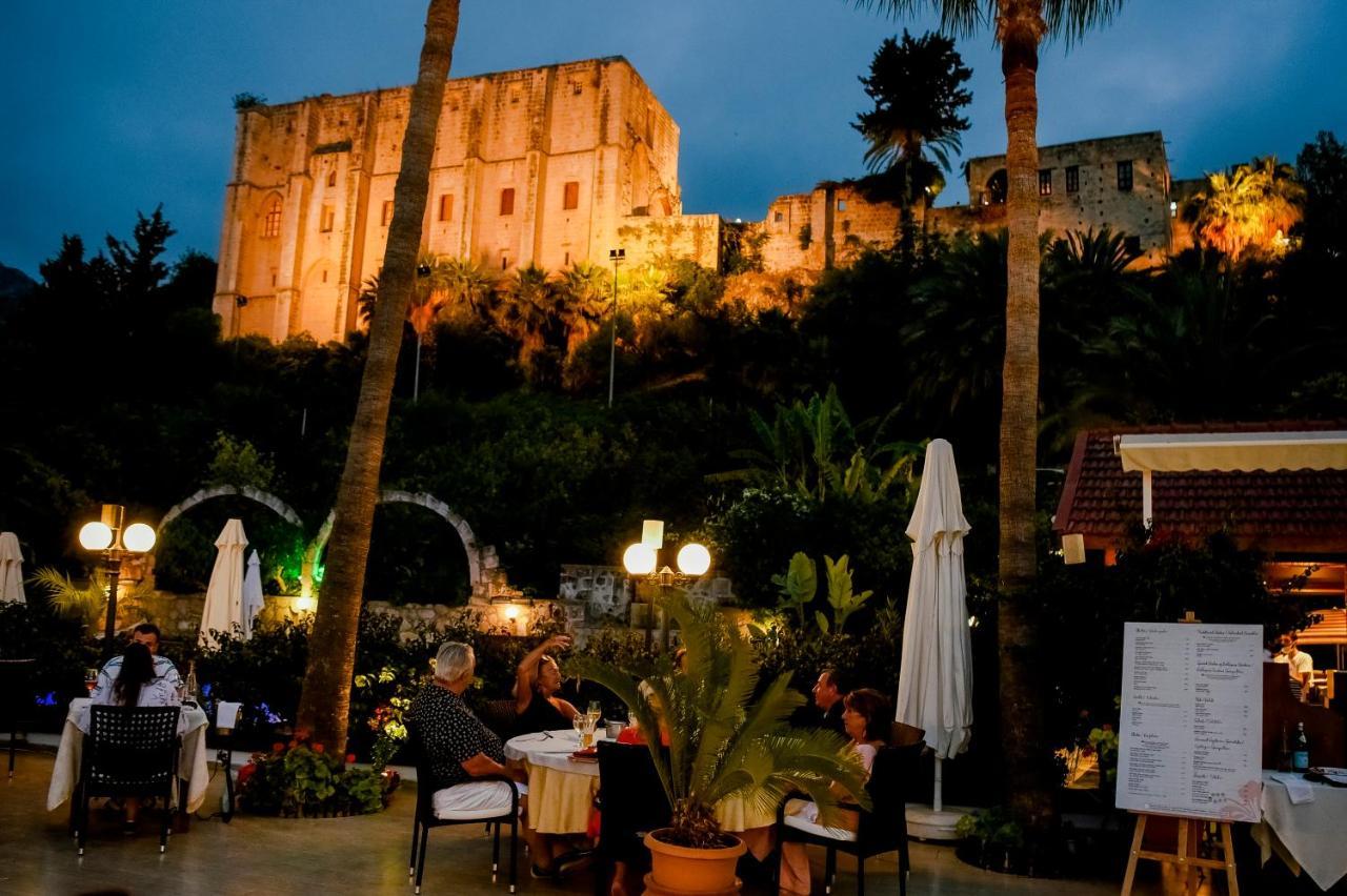 Bellapais Gardens Hostel Εξωτερικό φωτογραφία