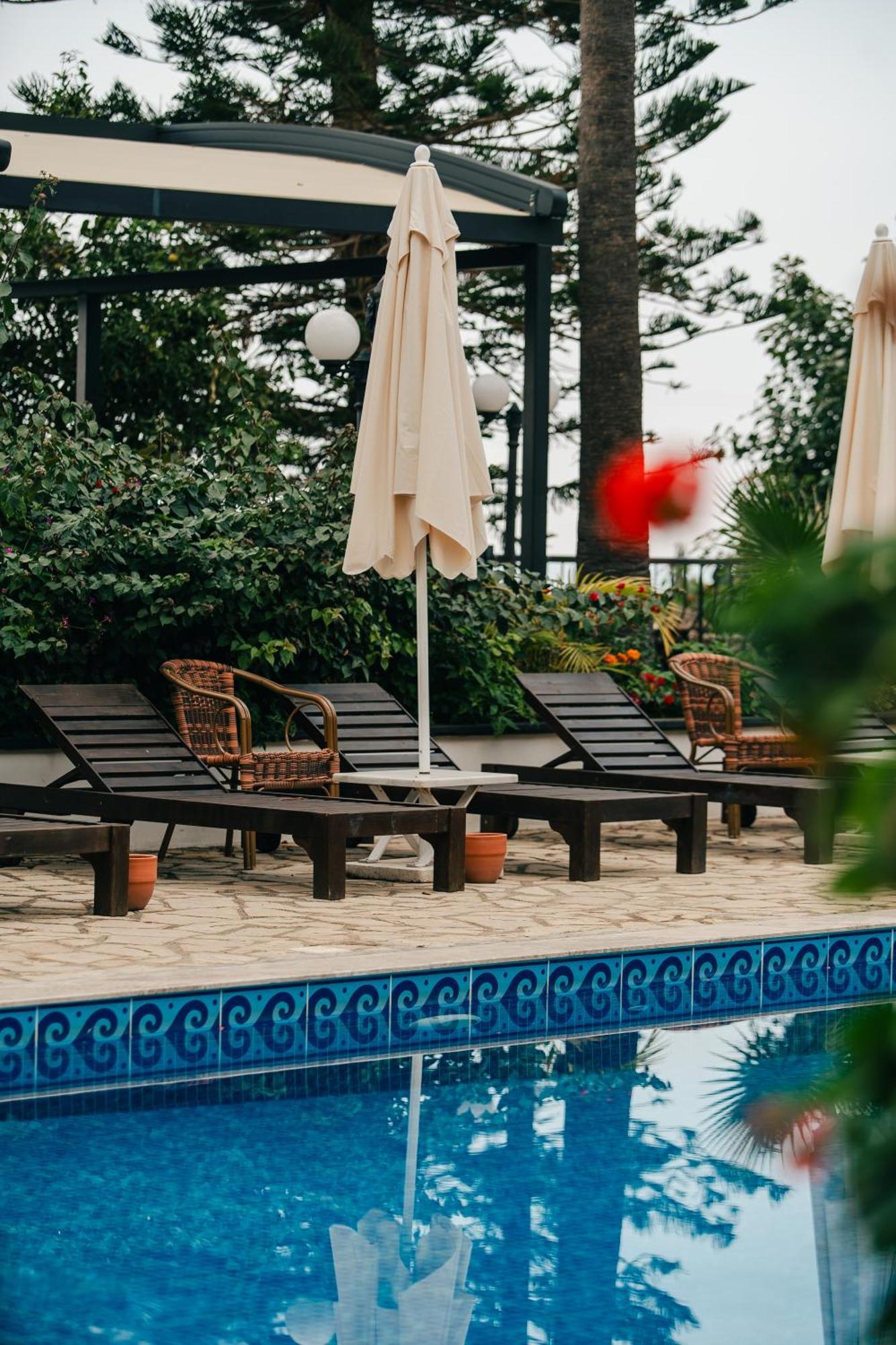 Bellapais Gardens Hostel Εξωτερικό φωτογραφία