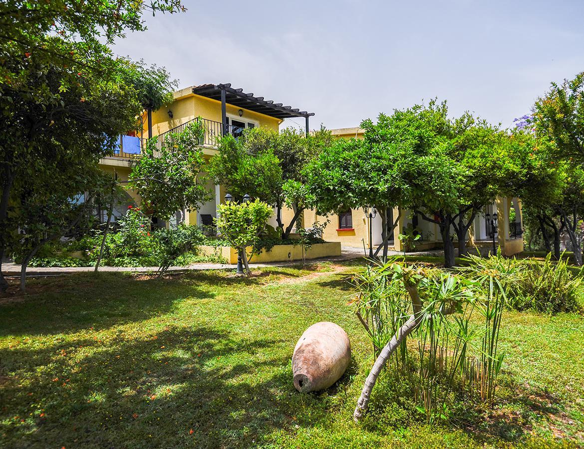Bellapais Gardens Hostel Εξωτερικό φωτογραφία